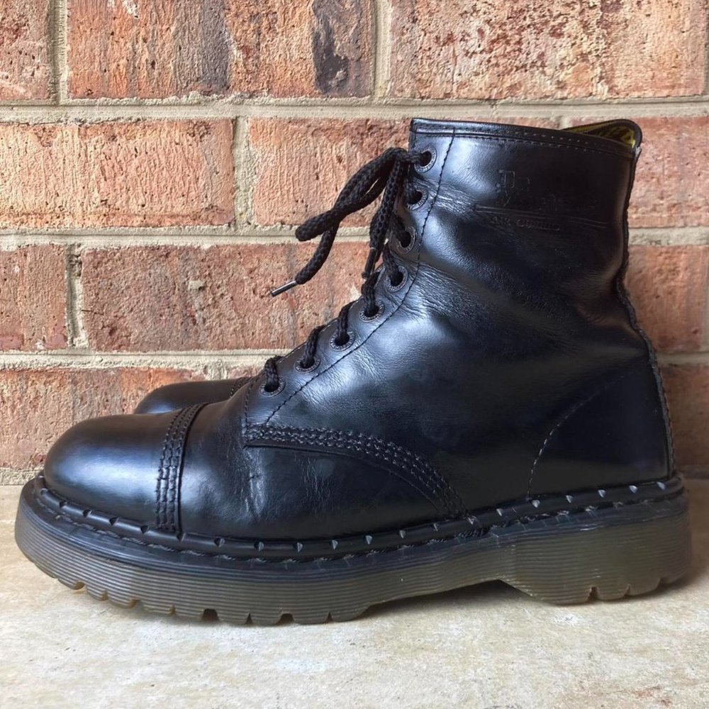 vintage dr. martens MIE platform 8 eye boots